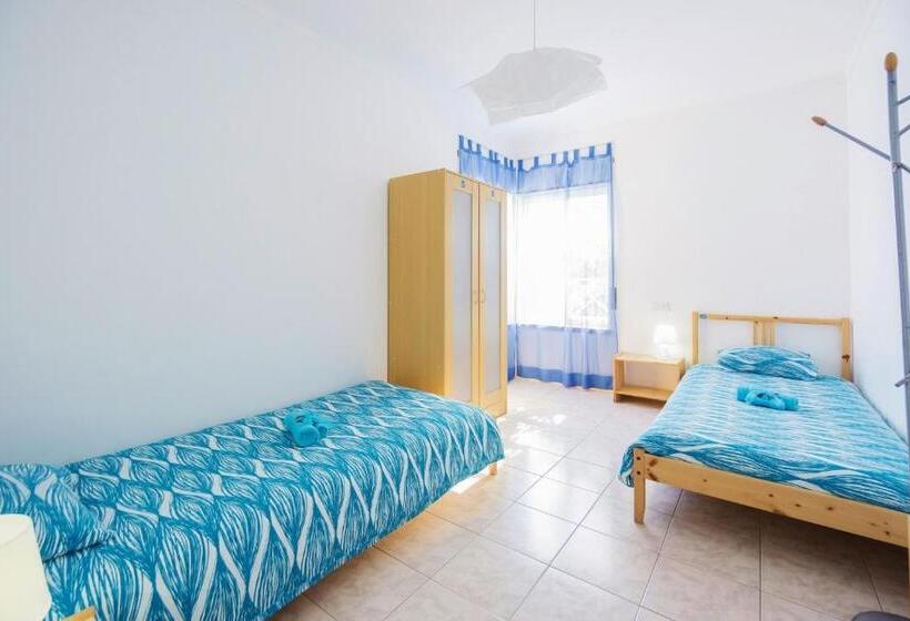 Номер Стандарт, H2o Guesthouse