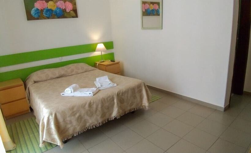 Номер Стандарт, E Nove Lounge Hostel Caffe