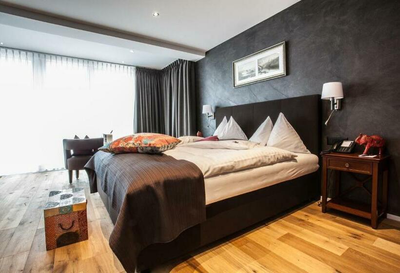 اتاق لوکس, Riviera Loft