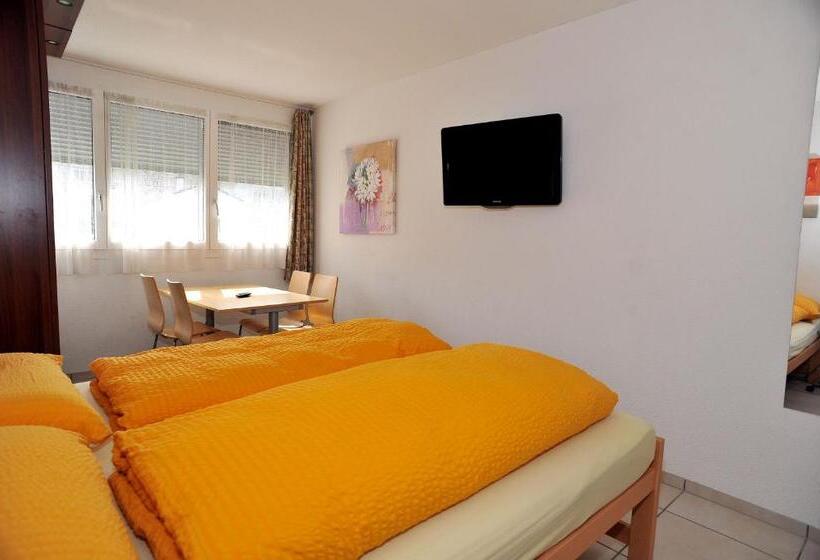 اتاق خانوادگی, Niros Bed & Breakfast