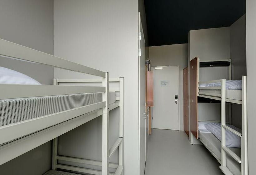 Bed in Shared Room, Clinknoord Hostel