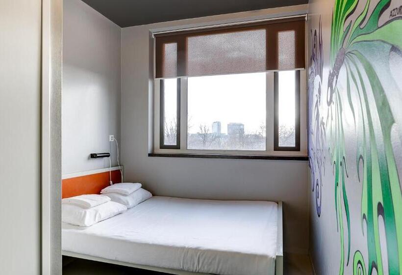 Standard Quadruple Room, Clinknoord Hostel