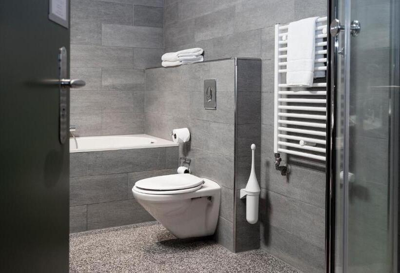 标准间带阳台, Leerhotel Het Klooster