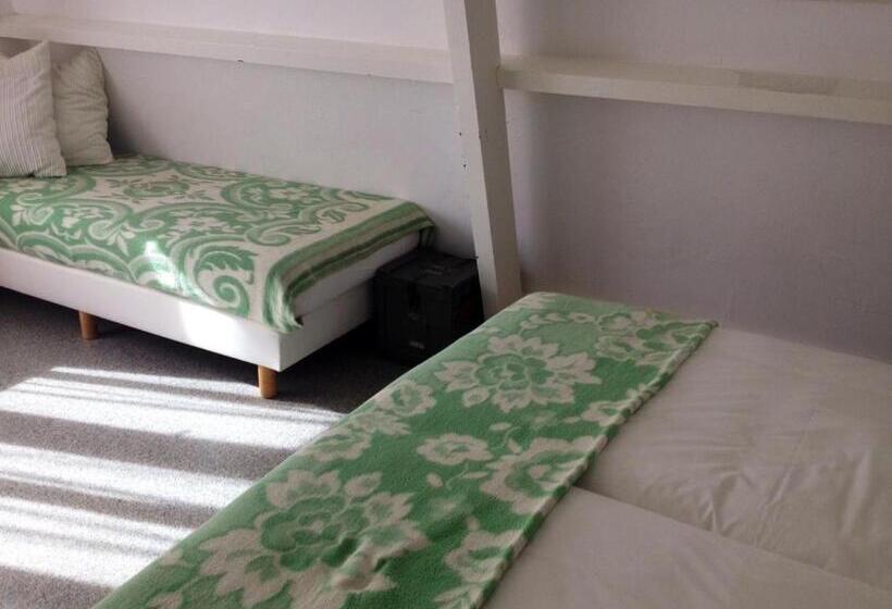 חדר סטנדרט לשלושה, B&b Altijd Wad