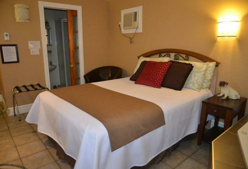 Номер Deluxe, Motel Derfal
