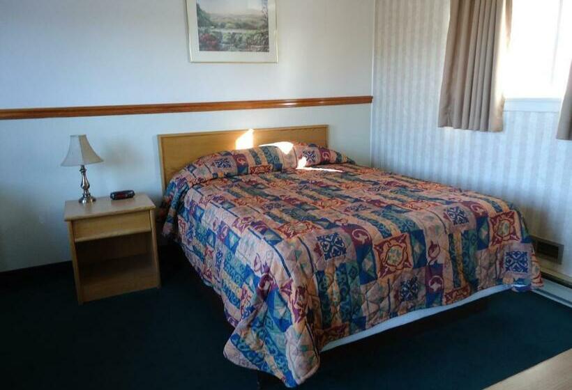 Номер Стандарт, Kingsway Inn