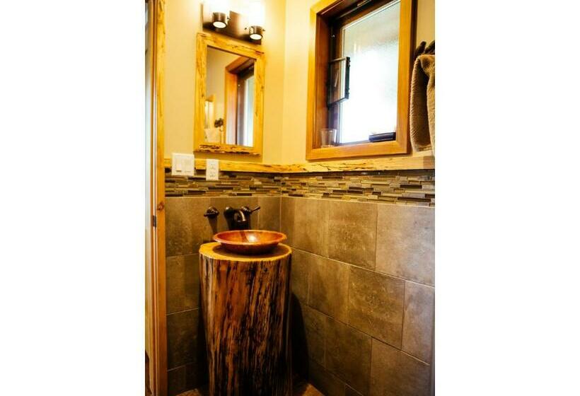 スタンダードルーム, Skeena River House Bed & Breakfast