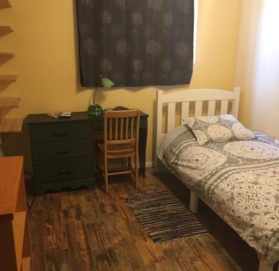 クラシックシングルルーム, Auberge Internationale Le Tangon