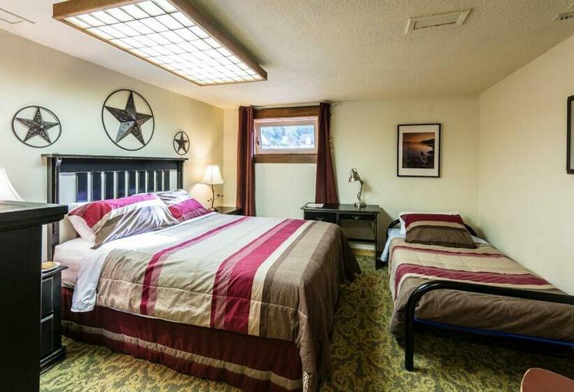 Номер Стандарт, Rustlers Lodge