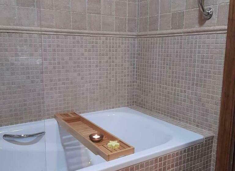 Номер Deluxe, Els Canterers