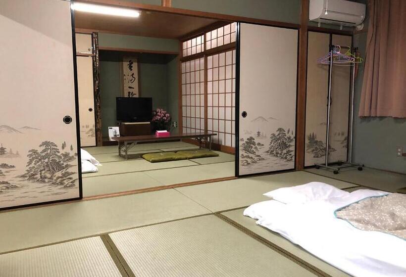 Семейный Номер, Garden Hotel Yamato