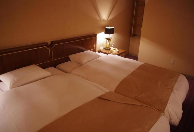 Номер Дюплекс, Gifu Castle Inn