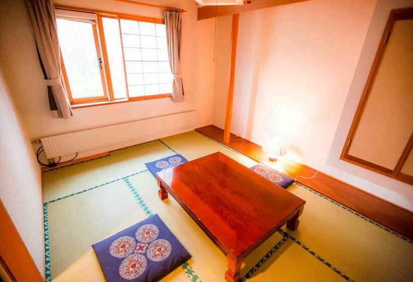 Апартаменты 2 Спальни, Rusutsu Lodges Pension Lilla Huset