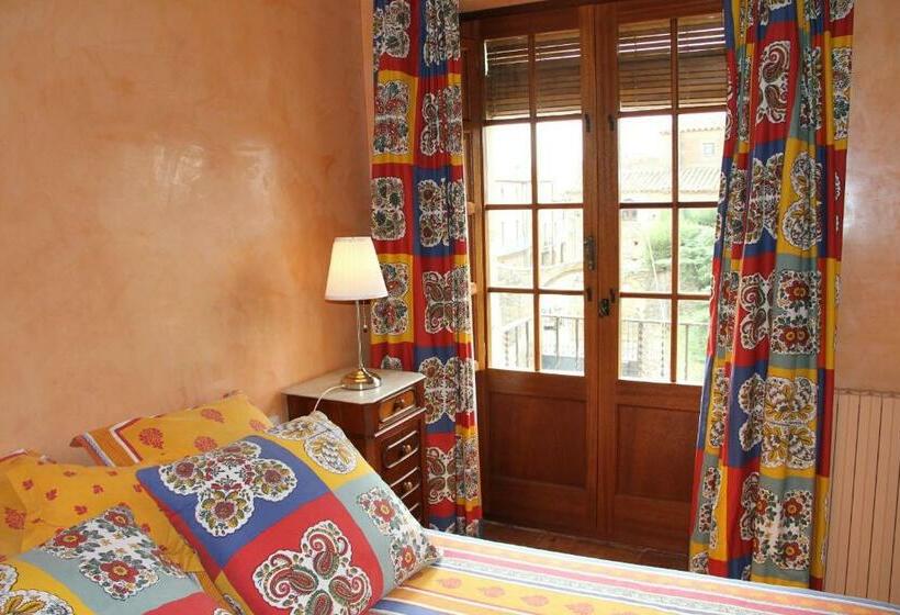 اتاق اکونومی, Mas Vilosa Bed And Breakfast