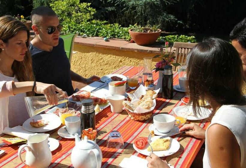 اتاق اکونومی, Mas Vilosa Bed And Breakfast