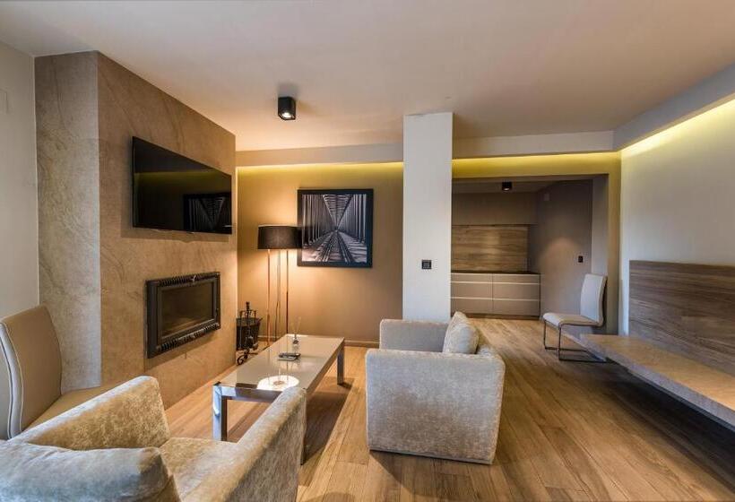 Люкс Повышенной Комфортности, Suites Finca Los Olivos