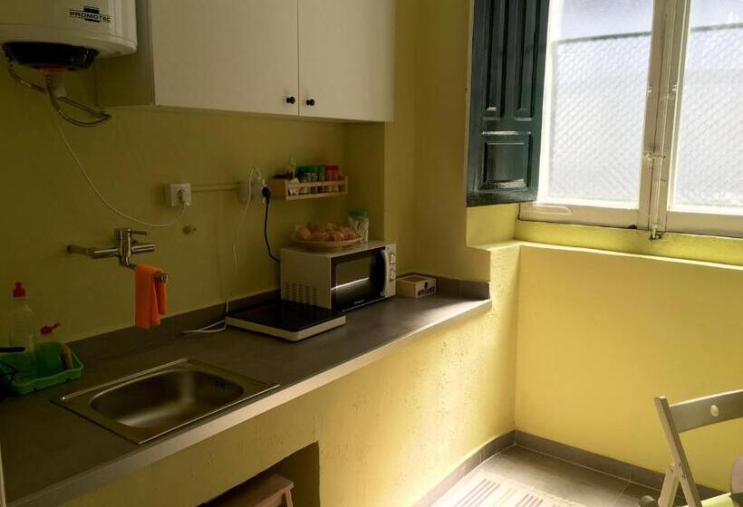 Номер Стандарт, Albergue San Lázaro