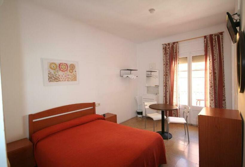 Номер Стандарт Совместная Ванная, Hostal Juventus