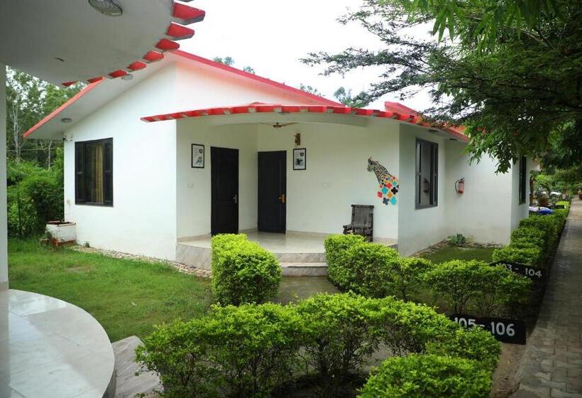 패밀리 스위트, Corbett Treat Resort