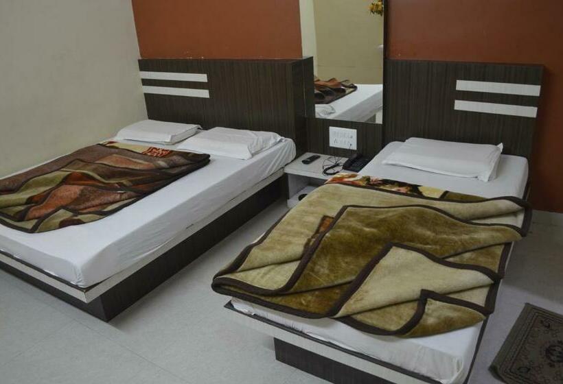 اتاق لوکس, Mittal Inn