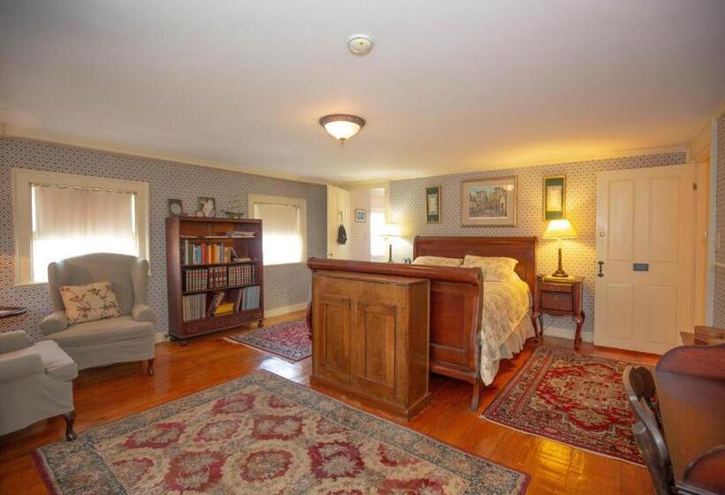 Номер Классика Кровать Квин, Clark Currier Inn