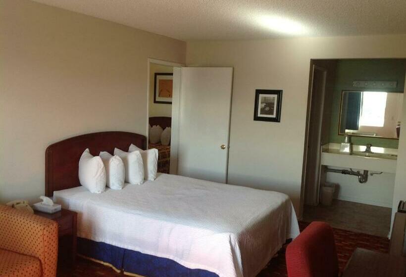 סוויטת 2 חדרי שינה, Eunice Plaza Motel