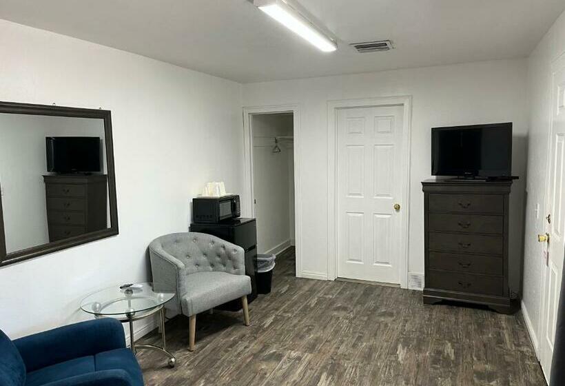 اتاق استاندارد یک نفره, Holiday Motel
