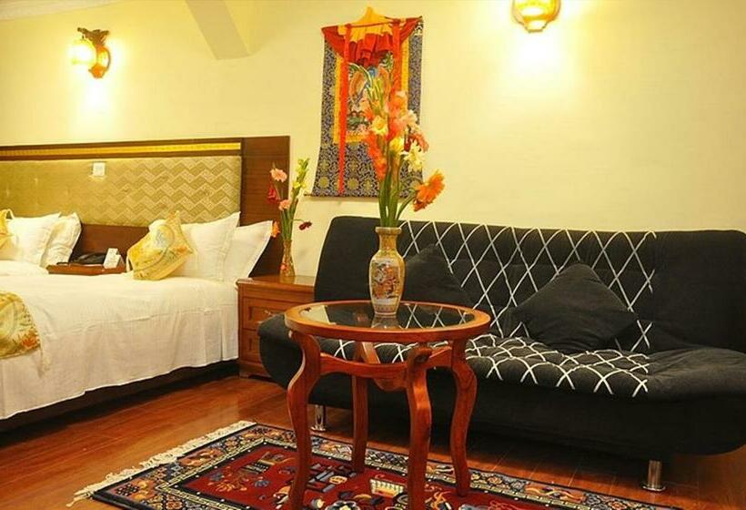 Номер Executive, Little Tibet Resort Mall Road