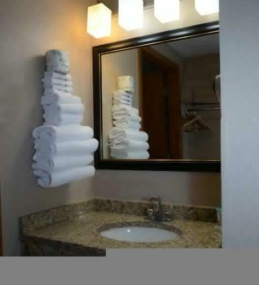 Номер Стандарт Адаптированный для Инвалидов, North Star Hotel Pictured Rocks