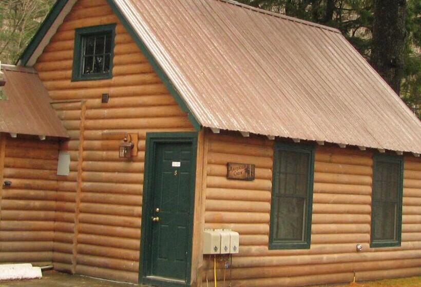 Четырехместный Номер Deluxe, Pine Knoll Hotel Lakeside Lodge & Cabin