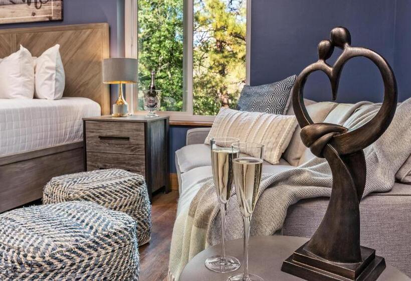 Номер Deluxe Кровать Кинг, Sheridan House Inn  Adult Only Accommodation