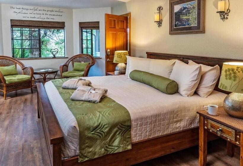 Номер Премиум, Sheridan House Inn  Adult Only Accommodation