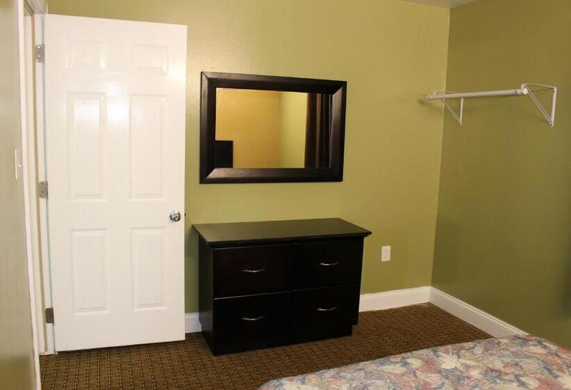３ベッドルームアパートメント, Crown Inn Motel Yorktown