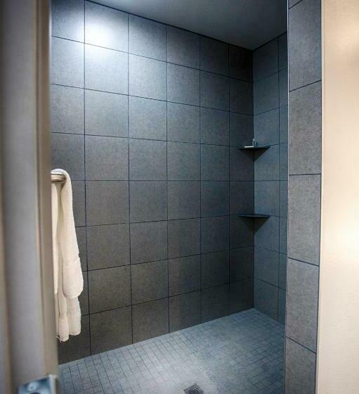 스위트, Z Loft Extended Stay