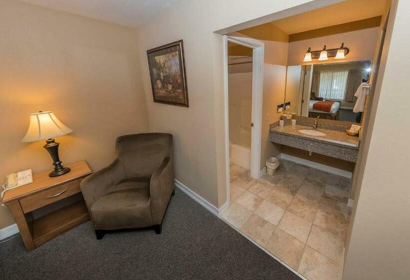 חדר דלוקס, Mill Village Motel
