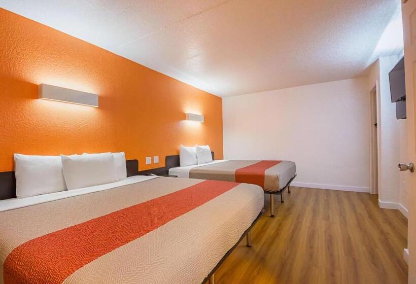 Номер Стандарт, Motel 6 Garland, Tx   Northeast Dallas