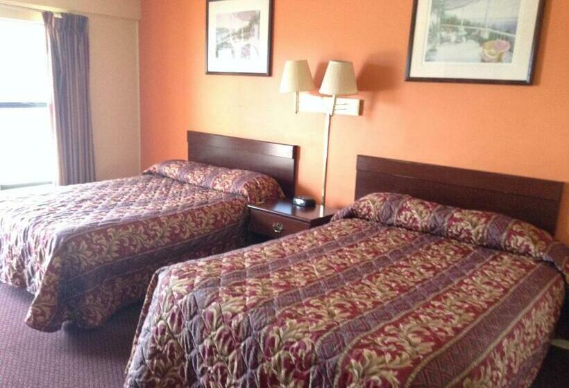 Номер Стандарт 2 Двуспальные Кровати, Nassau Holiday Motel