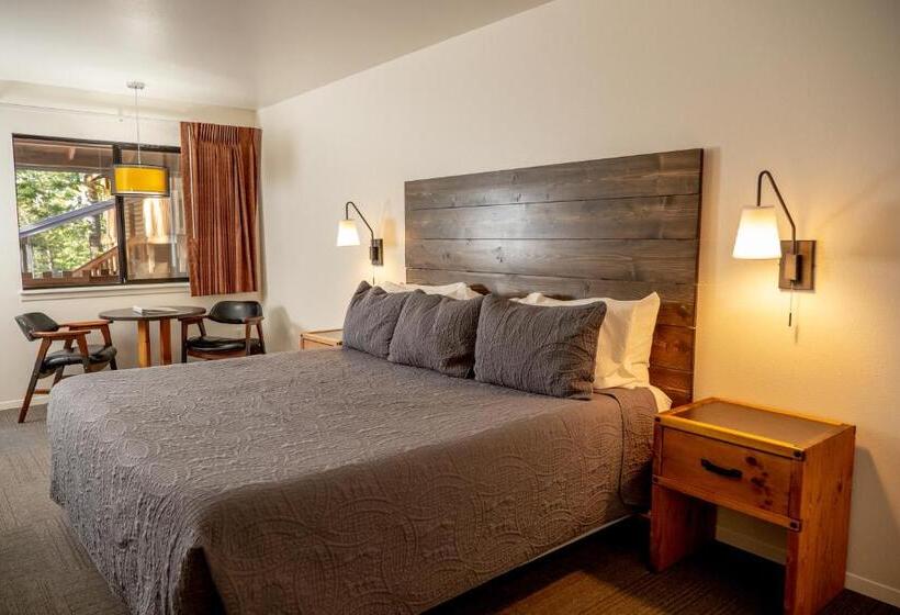Стандартный Номер Кровать Кинг, Eagle Cap Chalets