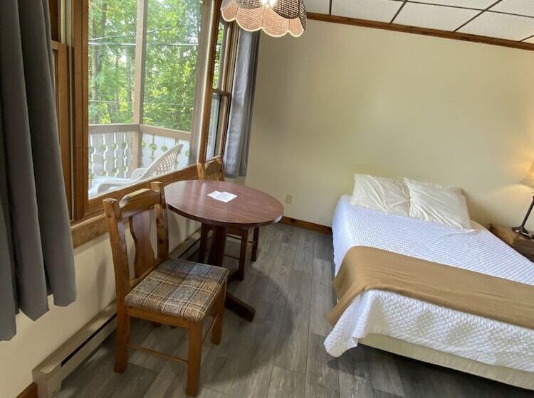 标准工作室, Boulder S Resort