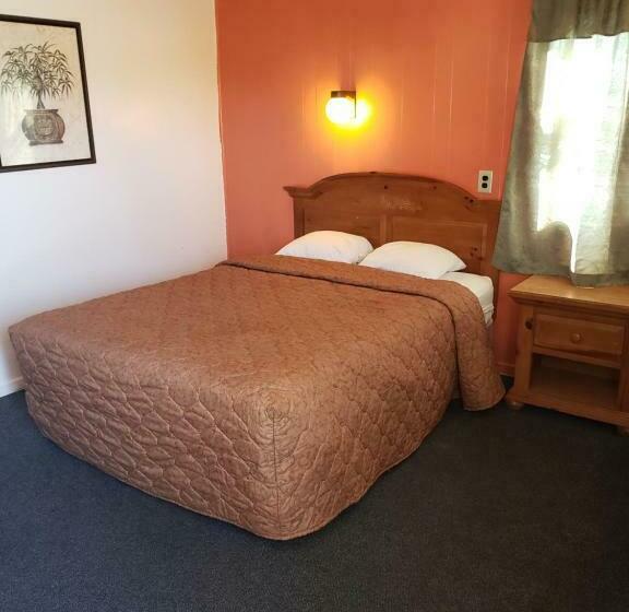 Номер Стандарт, Rodeway Inn