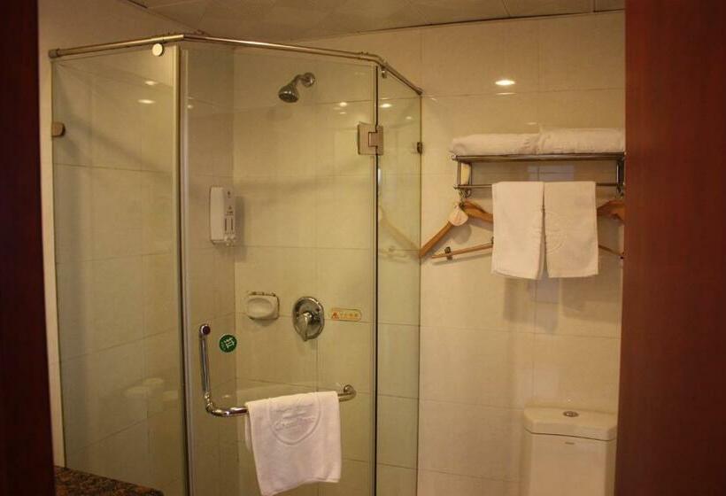 Семейный Номер, Greentree Inn Beijing Dongcheng District Wangfujin South Luogu Lane Houhai Express