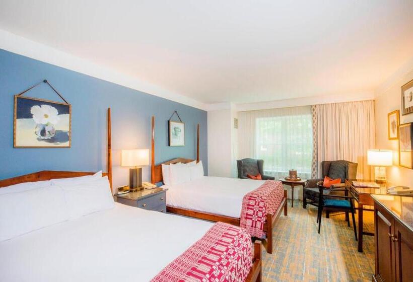디럭스 룸, Williamsburg Lodge, Autograph Collection