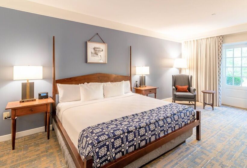 디럭스 룸, Williamsburg Lodge, Autograph Collection