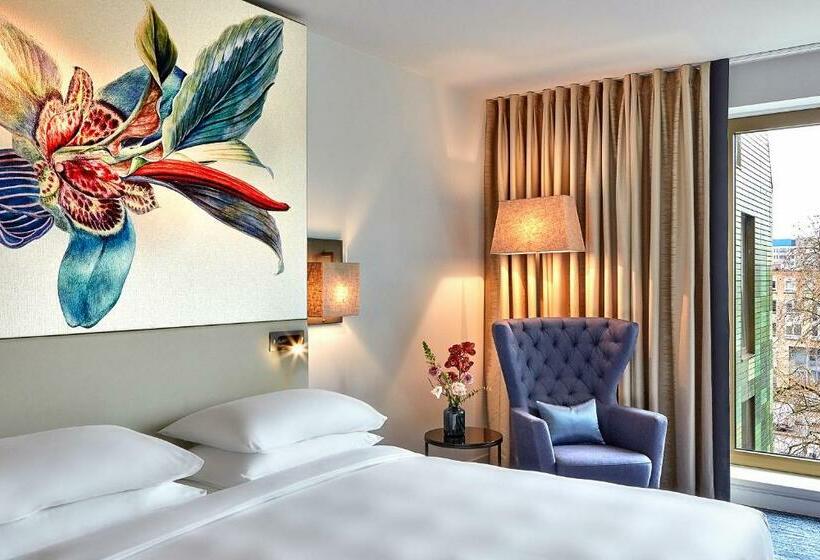 Standard Room King Size Bed, Hyatt Regency Amsterdam