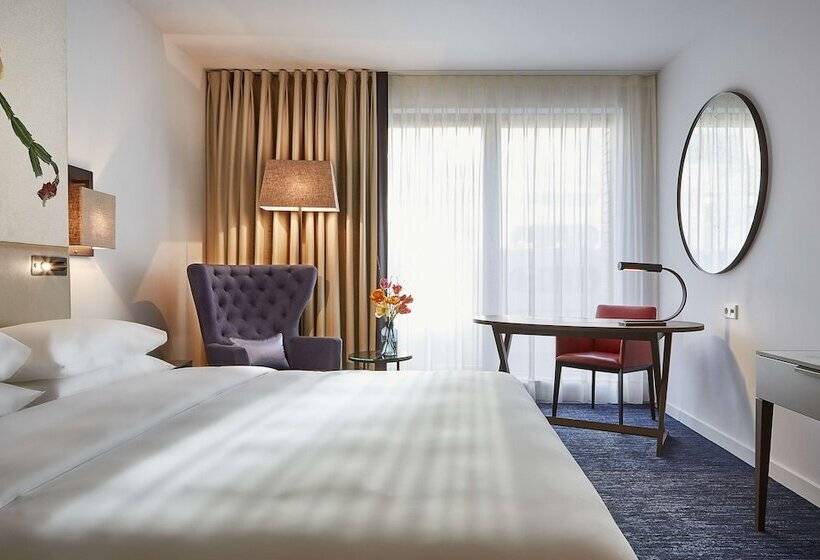 Club Room, Hyatt Regency Amsterdam