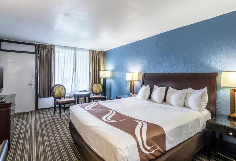 Номер Стандарт Кровать Кинг Адаптированный для Инвалидов, Rest And Relax Inn