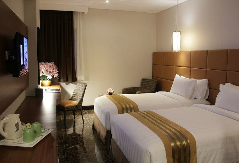 Номер Deluxe, Atrium Premiere Hotel Cilacap