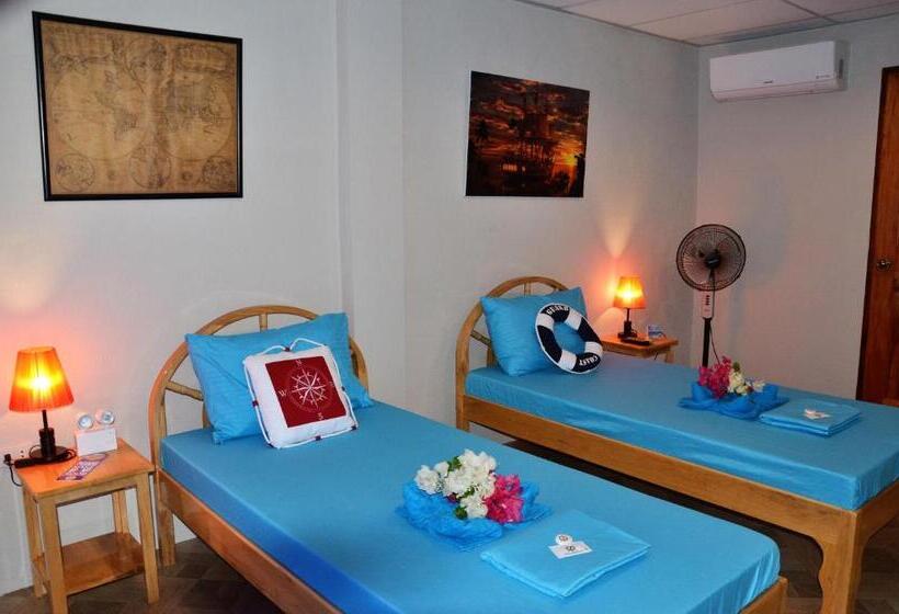 Номер Economy, Captains Lodge And Bar