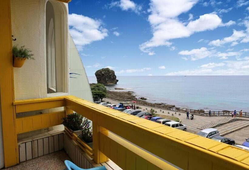 اتاق استاندارد چهار تخته با چشم‌انداز دریا, Goden Beach B&b