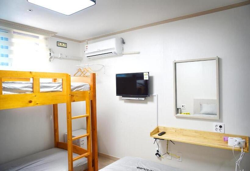 Triple Standard Room with Bunk Beds, 24 Guesthouse Suncheon